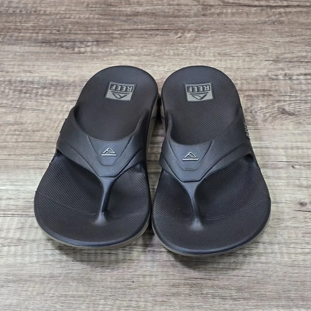 Reef One Flip Flop Men's Size 8 Brown Thong Sandals NEW